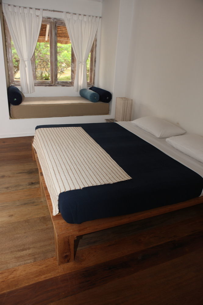Trikora Beach Club And Resort Teluk Bakau Екстериор снимка